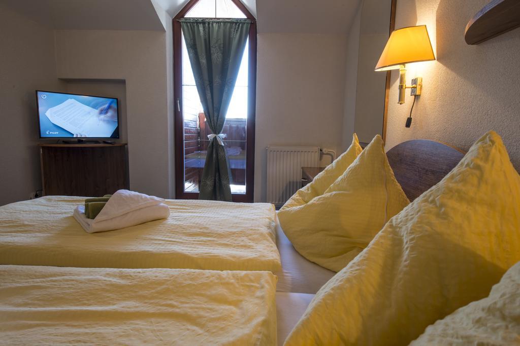 Penzión Pleso Strbske Pleso Exterior foto